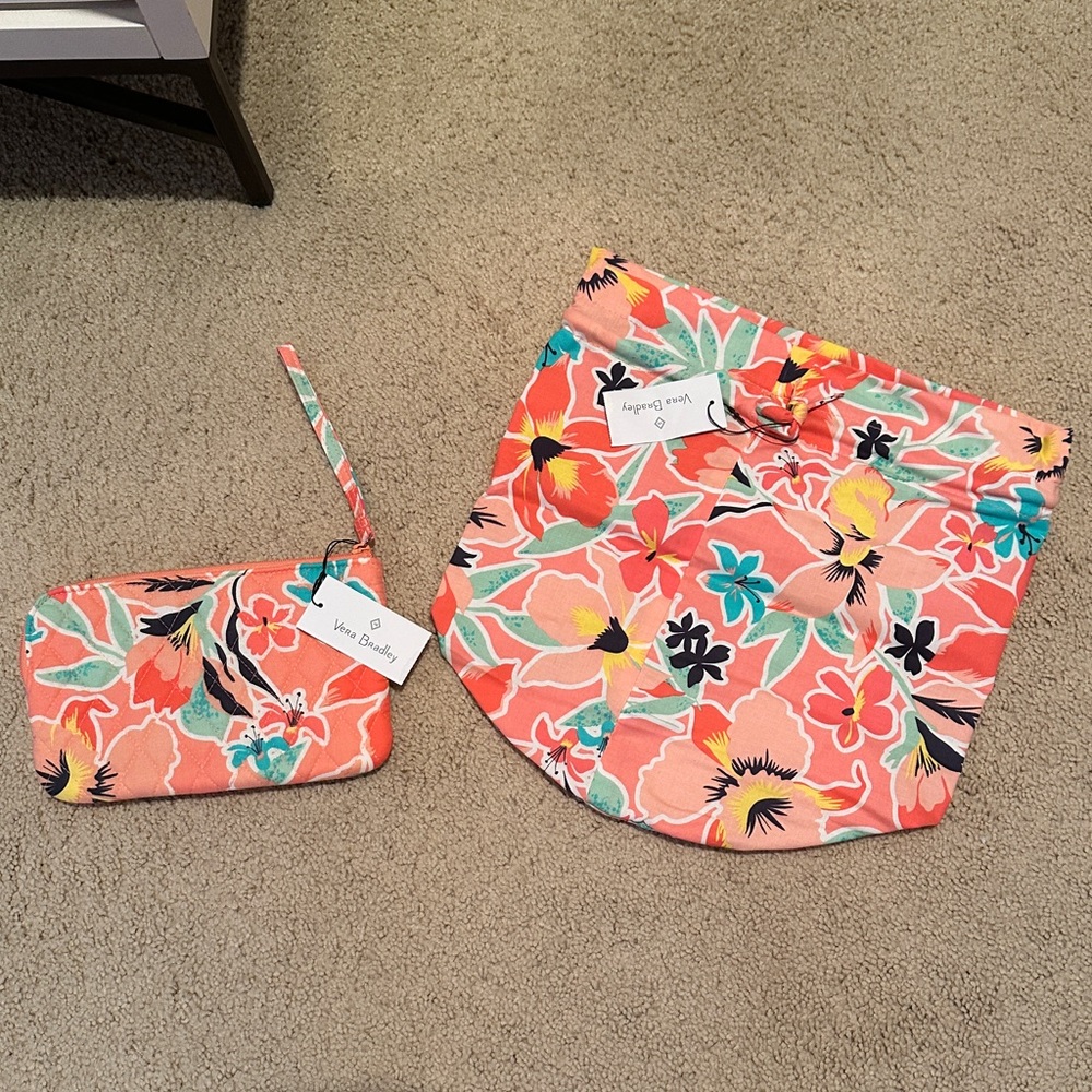 Vera Bradley NWT Floral Coral Set - Ditty Bag and RFID Wristlet